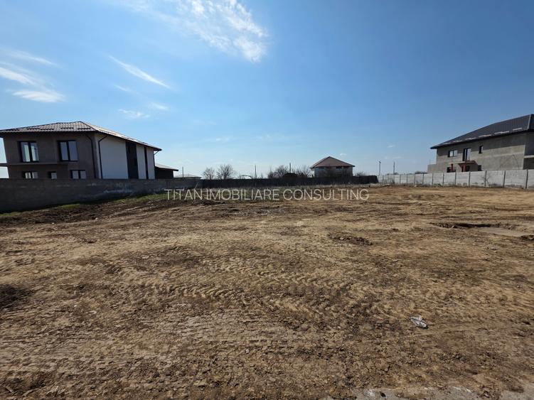 Teren intravilan Cernica la soseaua principala 10 min.Pallady - 6