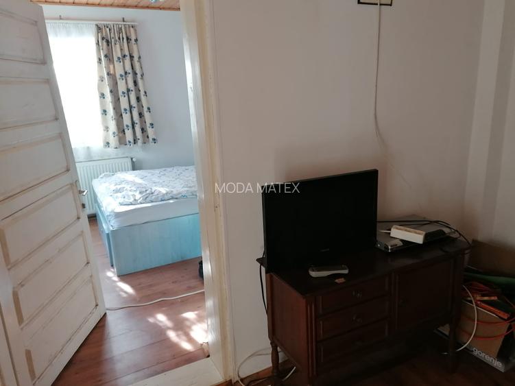 Singureni Stejaru casa intre paduri, cu teren 1600mp - 5