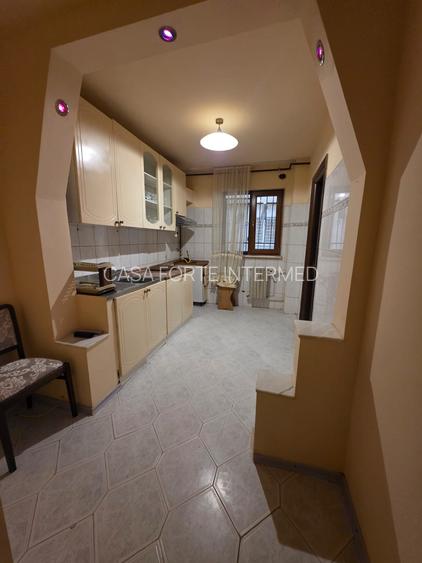 Apartament 3 Camere Tomis Nord - Zona Rustic 110000 euro - 5