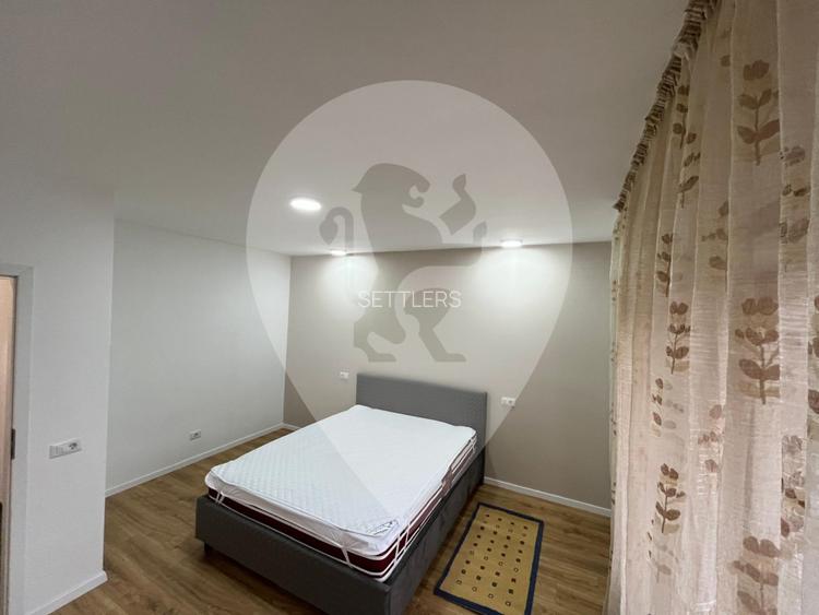 Casa 3 camere 100 mp - Brasov / Centru Civic  / Saturn / Calea Bucuresti - 2