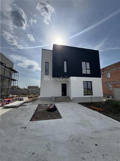COMISION 0% DIRECT DEZVOLTATOR VILA INDIVIDUALA DOMNESTI FORTULUI - COMPLEX CASE - 9