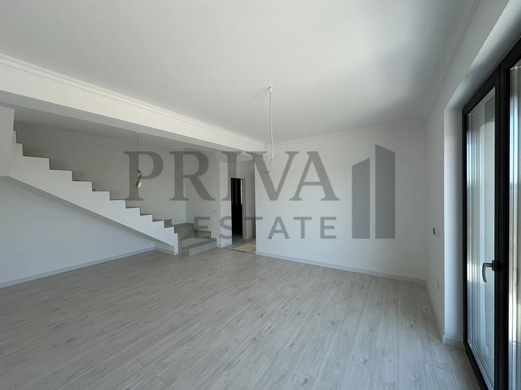 Casa insiruita, bucatarie inchisa, 3 camere, 2 bai, Giroc