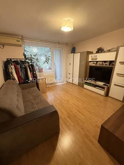 Apartament 3 camere, etaj 3, decomadat, Gheorgheni, Baisoara, Parking - 3