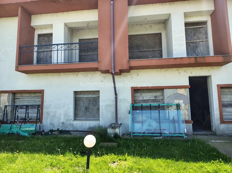 Vilă P+1 finisată exterior, la roșu interior, Cartier Vilaggio Lumina - 2