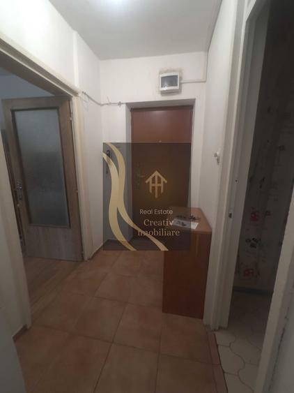 Garsonieră mobilată și utilată, Calea Călărașilor, et. 2, 300 €/lună