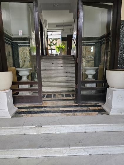 Universitate, 2 apartamente lipite, renovat, ideal inchiriere airbnb