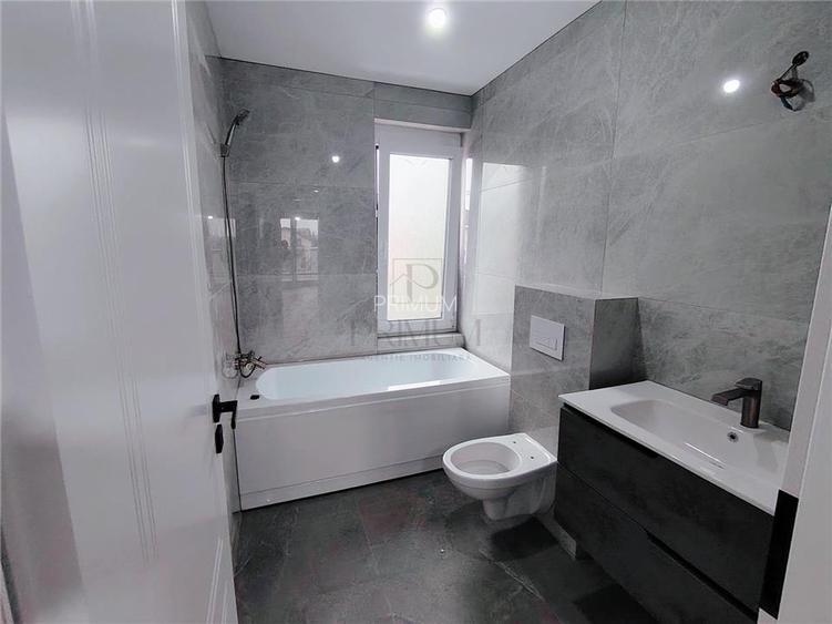 DUPLEX SPATIOS - ASFALT IN LUCRU - CURENT TRIFAZAT