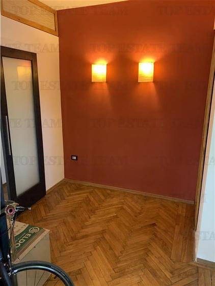 Apartament cu 2 camere de vanzare, Parc Cismigiu, centrala si balcon