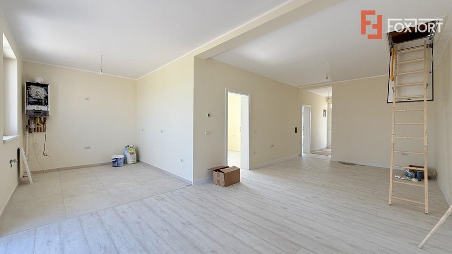 Comision 0% Duplex 3 camere, toate utilitatile + pod mansardabil - Bucovat