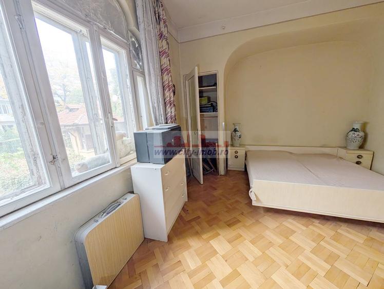 Vanzare Vila Interbelica Cismigiu Centru Bucuresti