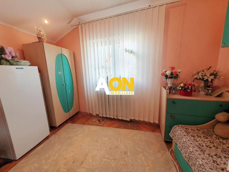 Casa 4 camere, 2 bai, 86 mp utili, renovata, zona Lipoveni