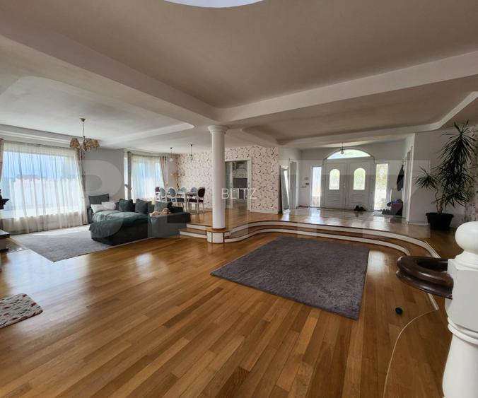 Vila Exclusivistă , 300mp utili si teren de 1300mp, Sântana de Mureș - 3