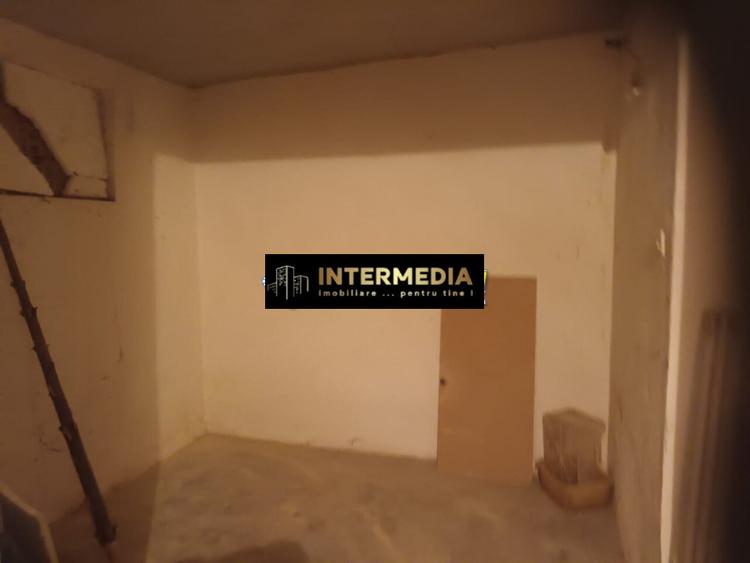Vanzare BOXA 20 mp Cetate Arnsberg ideal pentru locuit birou spatiu sau cabinet