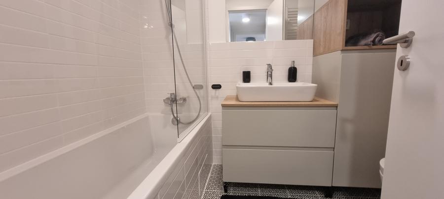 HERASTRAU COMPLEX DE INCHIRIAT APARTAMENT 2 CAMERE LUX | LOC PARCARE