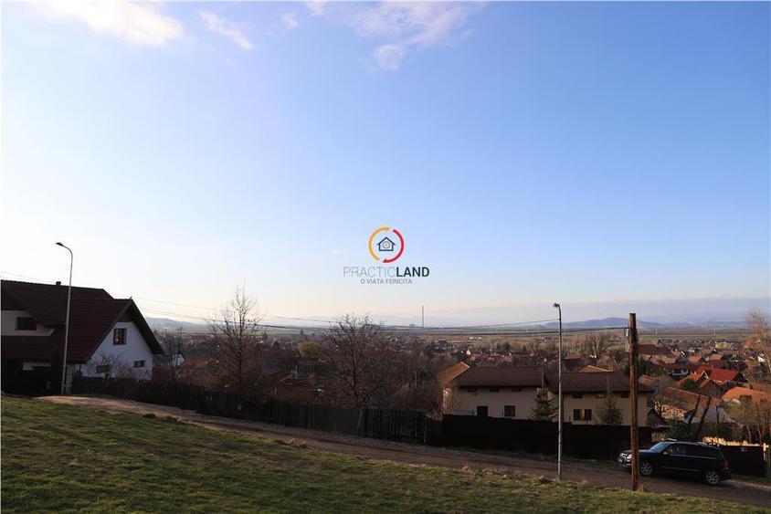 Teren insorit cu panorama deosebita strada Coastei LA MARGINE DE PADURE