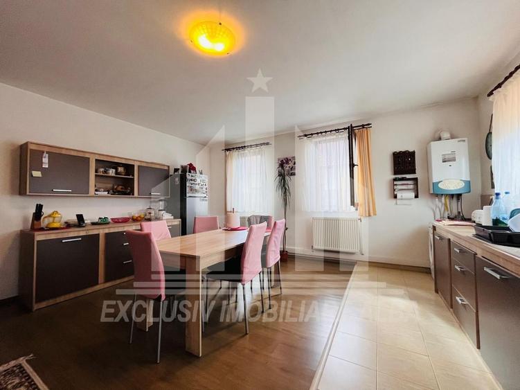 Casa tip duplex de vanzare, Arex