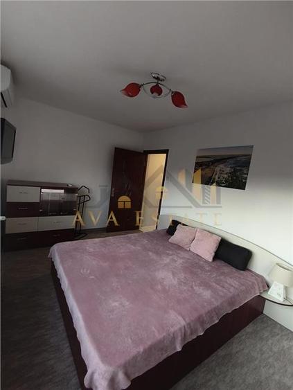 Apartament 3 camere, semidecomandat, 67 mp, et.3, +centrala-Zona Cetatii