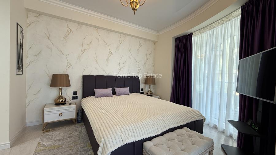 Apartament cu 3 camere direct in prima linie la mare White Sea