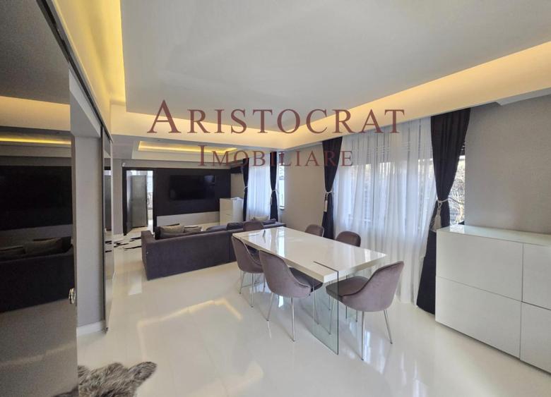 Duplex mobilat modern
