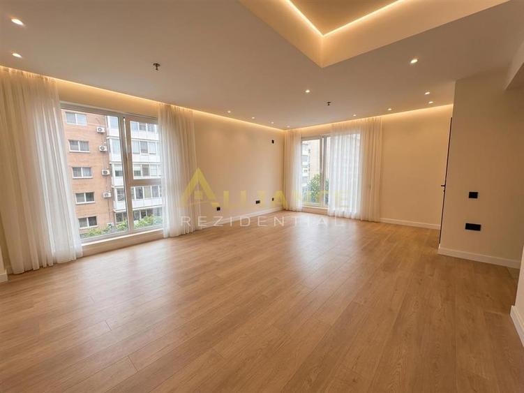 Apartament 2 camere + scara interioara + terasa 34MP | Zona Berceni