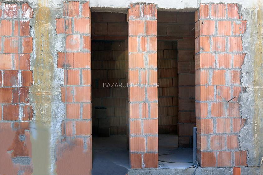 Casă individuală P+1, cu 4 camere in Titan-Sector 3, 2 locuri de parcare - 7