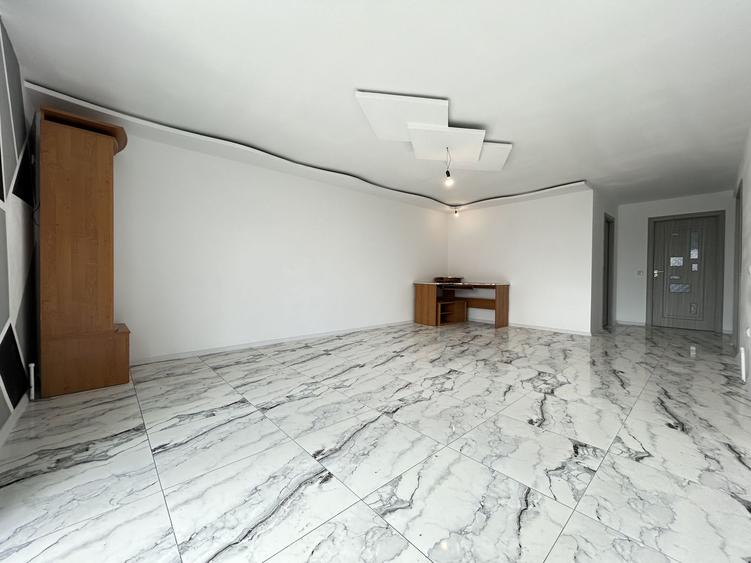 Casa din BCA c-tie 2025 – Pecineaga – apa/canalizare/curent