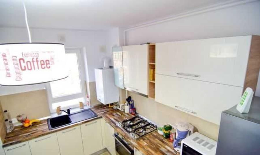 Apartament decomandat Coresi Avantgarden