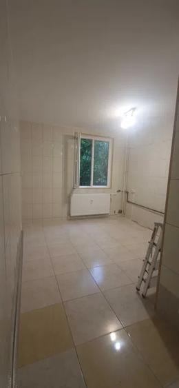 2 camere decomandat Drumul Taberei metrou Valea Ialomiței