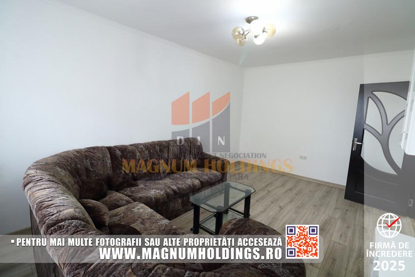 Apartament 3 camere, Nord, etajul 3, cu balcon