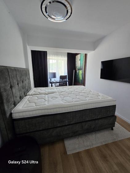 Apt. centru 3 camere - City Center Resita -de la proprietar-partial mobilat