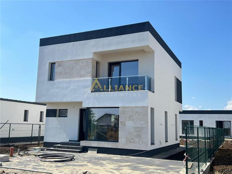 Vila cu 4 camere în ansamblu rezidential exclusiv - Comuna Berceni