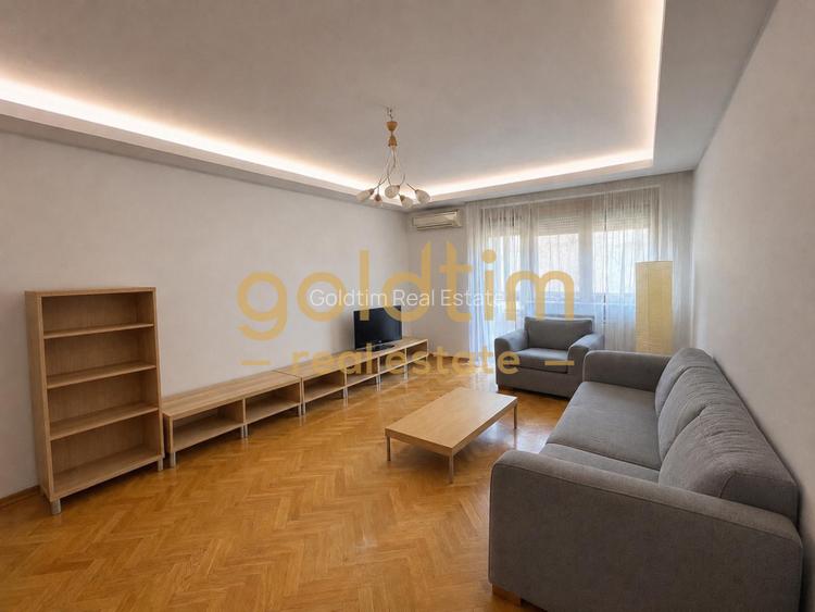 CALEA VICTORIEI/ RENOVAT INTEGRIAL/ PARCARE SI BOXA