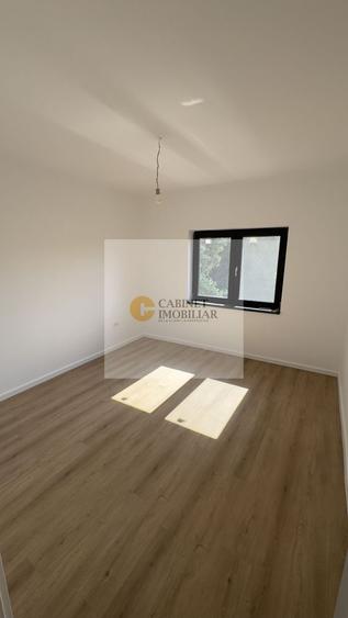 4 camere + birou | Biserica Casin | 110mp total | Renovat 2025