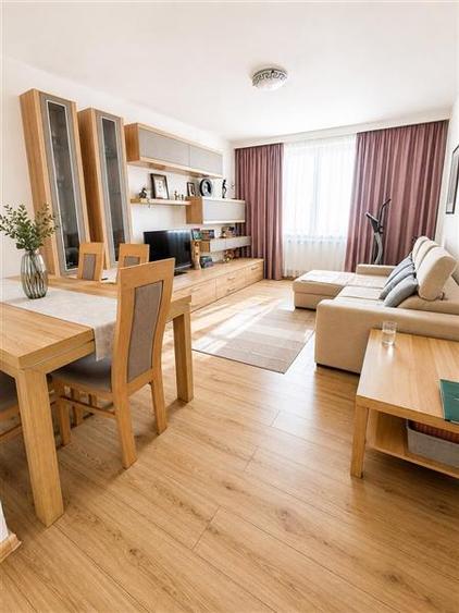 Apartament 3 camere decomandat, renovat, mobilat si utilat Grivitei
