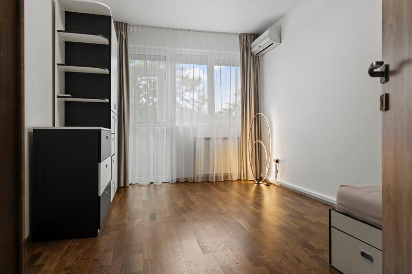 Inchiriere apartament deosebit 4 camere si curte -  mobilat si utilat