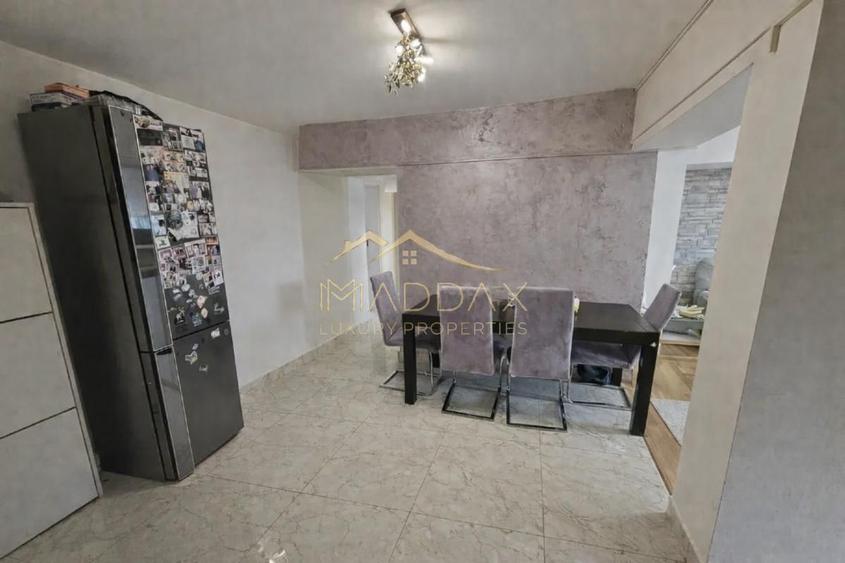 Apartament 3 camere 82mp Decebal - Alba Iulia***