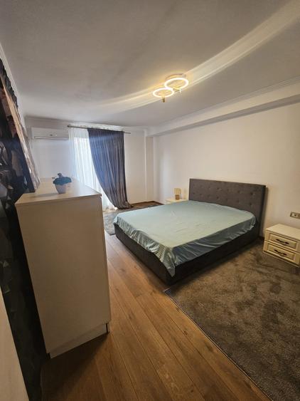 Apartament 3 camere Bdul Cetatii - etaj 1 bloc nou !!