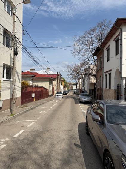 Proprietate cu caracter – Vilă individuală în Sector 4, Str. Lămâiței l