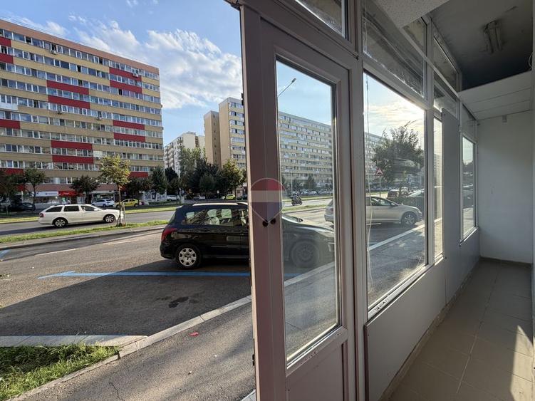 Spațiu comercial cu vizibilitate și acces excelent/ Șoseaua Pantelimon