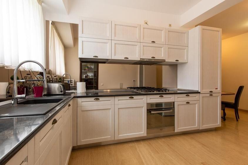 PRIMAVERII DE INCHIRIAT APARTAMENT 4 CAMERE MOBILAT CLASIC