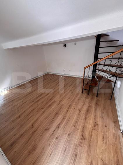 Apartament 3 camere cu curte, în centru Blaj