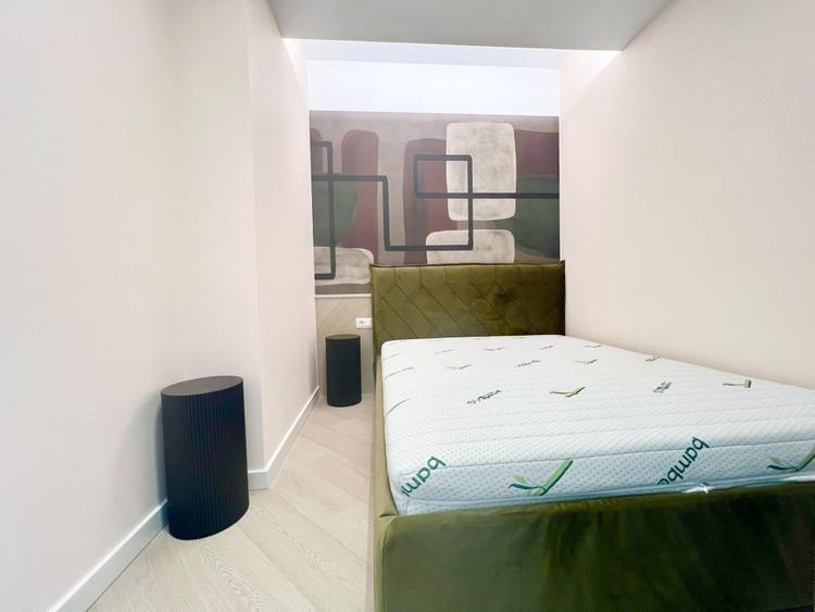 NOU / SUPERB /  MOBILAT SI UTILAT
