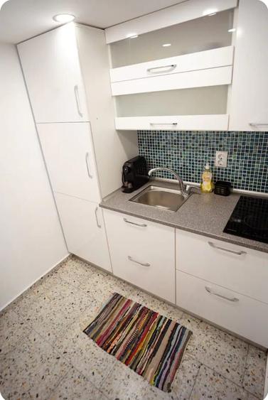 Garsoniera De Inchiriat | Ultracentral | Piata Unirii | UMF