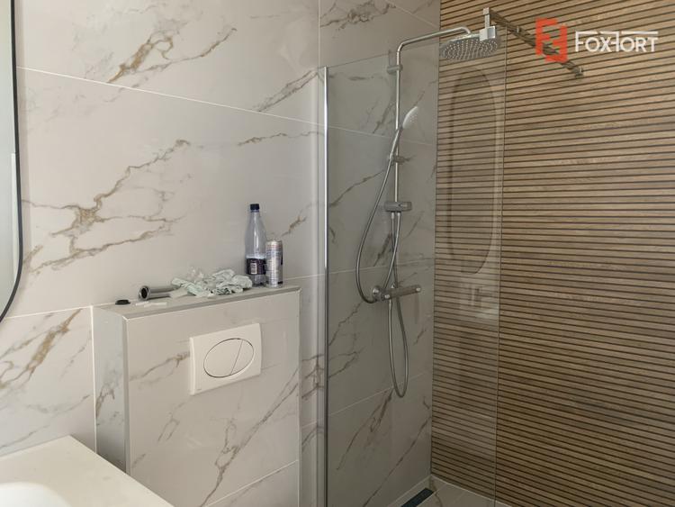 Casa individuala cu 4 camere si teren de 675 mp, zona Dumbravita