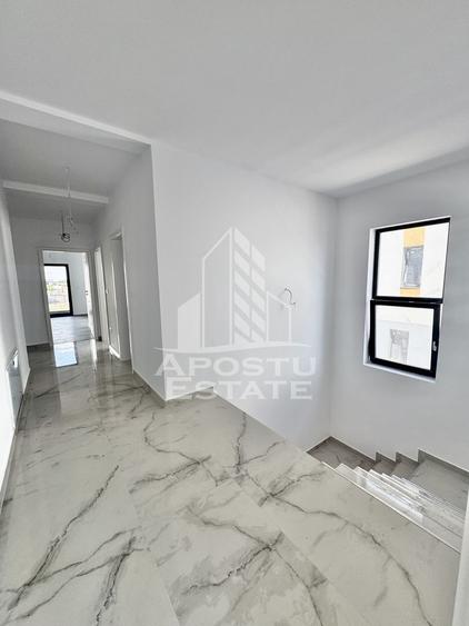 Duplex cu 4 camere, 3 bai si dressing la cheie disponibil imediat