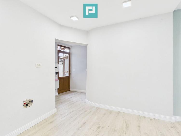 Apartament pasiv la casă de vânzare zona Pârneava