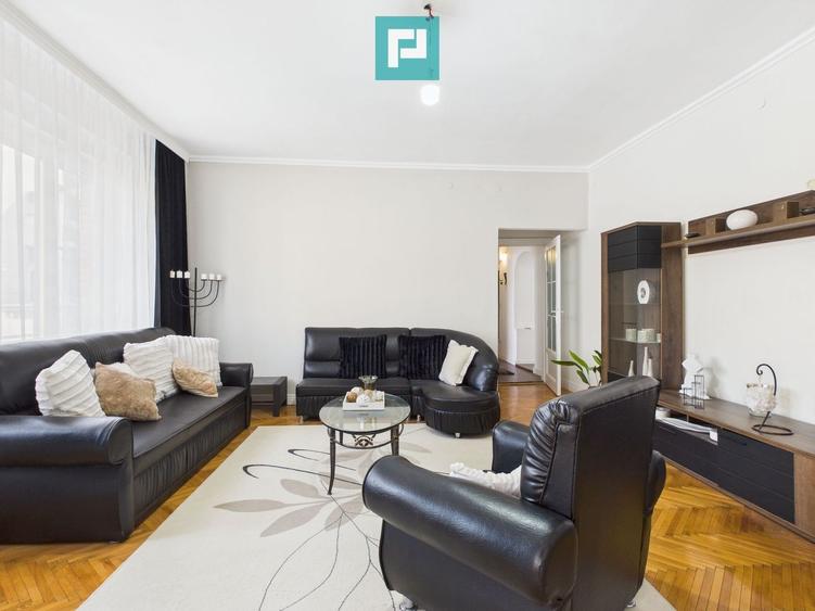 Apartament spațios în clădire ultracentrală