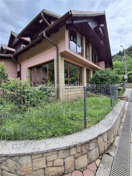 CASA P + M  1 GARSONIERA SI TEREN DE VANZARE IN TARGU OCNA - 5