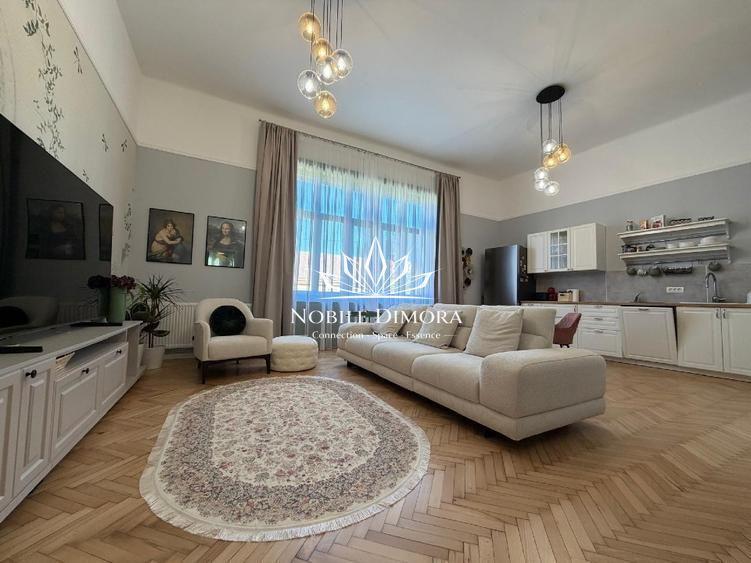 Apartament deosebit cu 3 camere - Central - potrivit pentru studenti