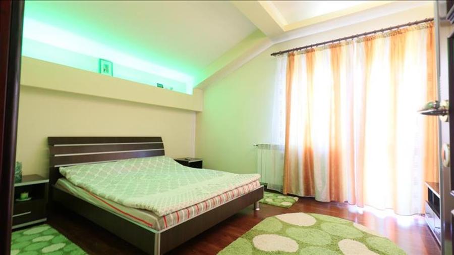 Vila exclusivista de vanzare in Iasi, design impunator, localizare excelenta.
